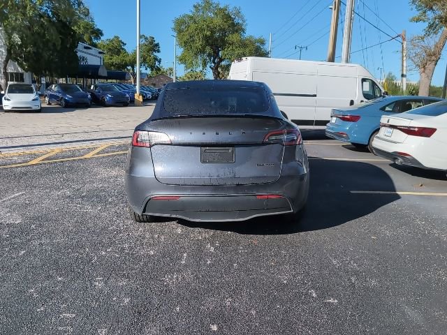 Used 2022 Tesla Model Y Long Range image 6