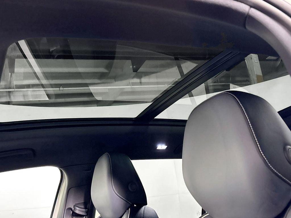 New 2026 Volkswagen Tiguan SEL R-Line image 19