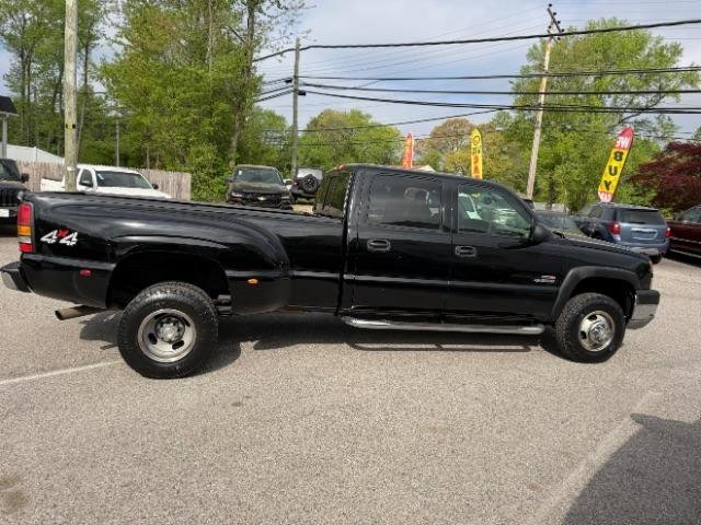 Used 2005 Chevrolet Silverado 3500 LT w/ Heavy-Duty Power Package image 8