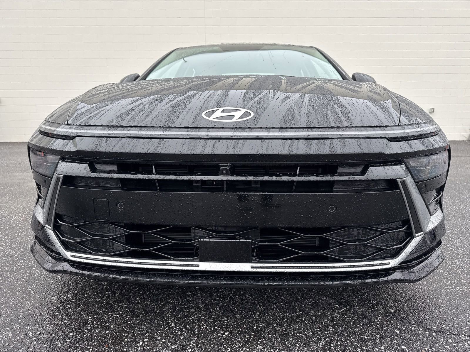 Used 2025 Hyundai Sonata Limited image 2