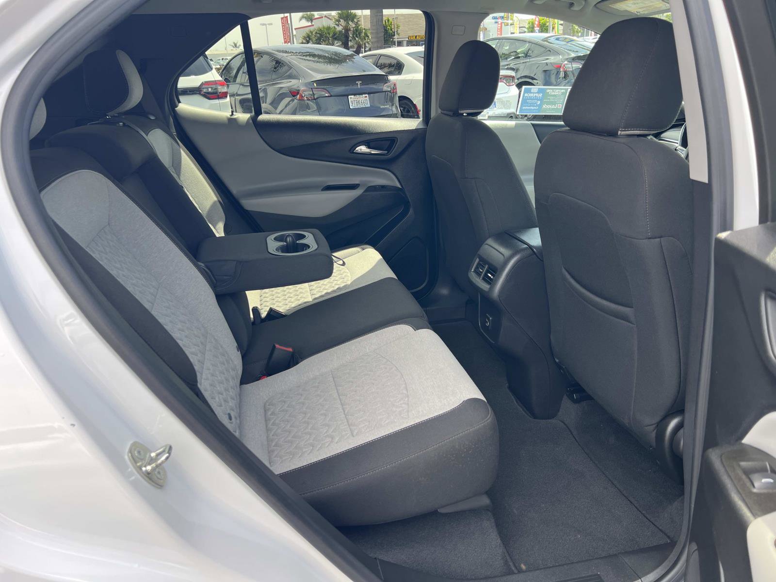 Used 2023 Chevrolet Equinox LS w/ LS Convenience Package FWD image 31