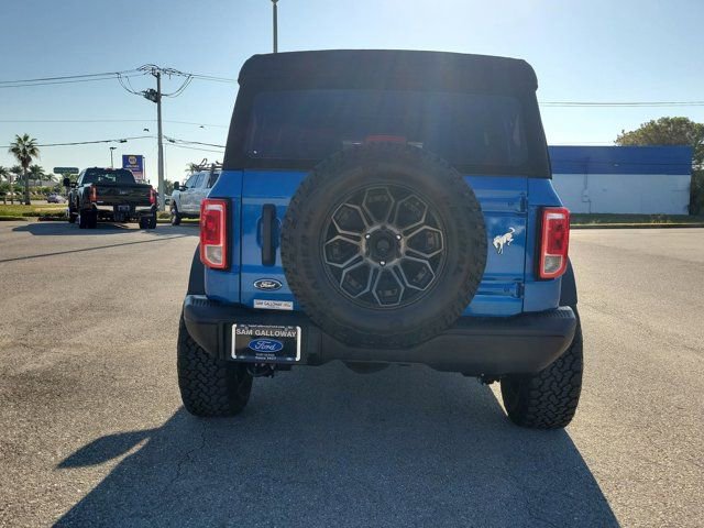 Certified 2022 Ford Bronco Black Diamond image 5