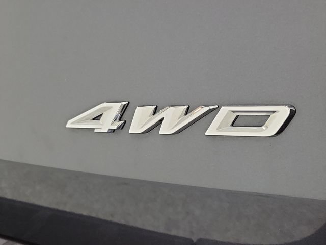 Certified 2024 Ford Explorer XLT w/ Equipment Group 202A AWD/4WD image 7