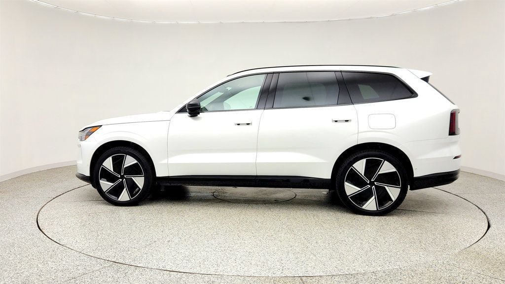Used 2025 Volvo EX90 Plus AWD/4WD image 8