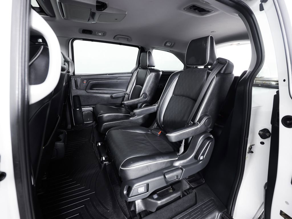 Used 2023 Honda Odyssey Elite image 19