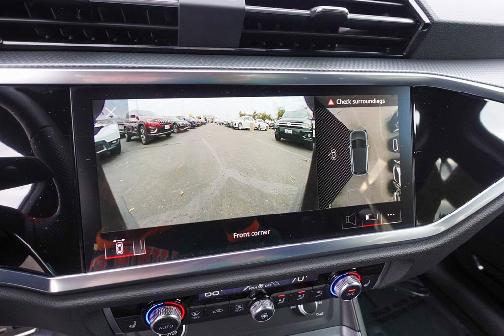 Used 2025 Audi Q3 2.0T Premium Plus w/ Premium Plus Package image 24