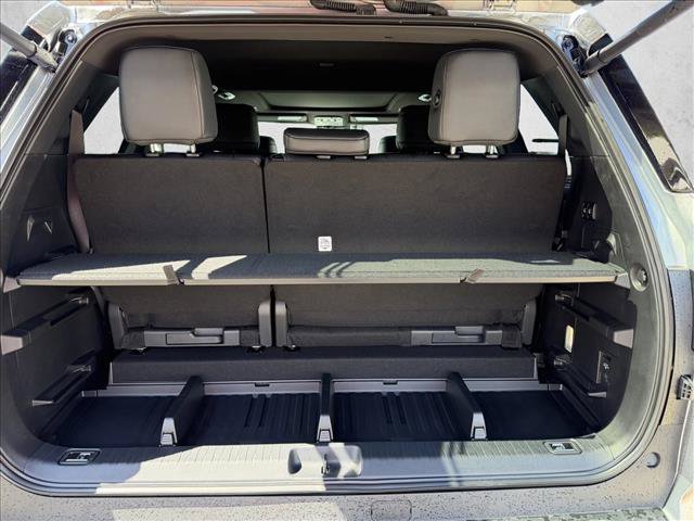 New 2026 Toyota Sequoia Platinum AWD/4WD image 8