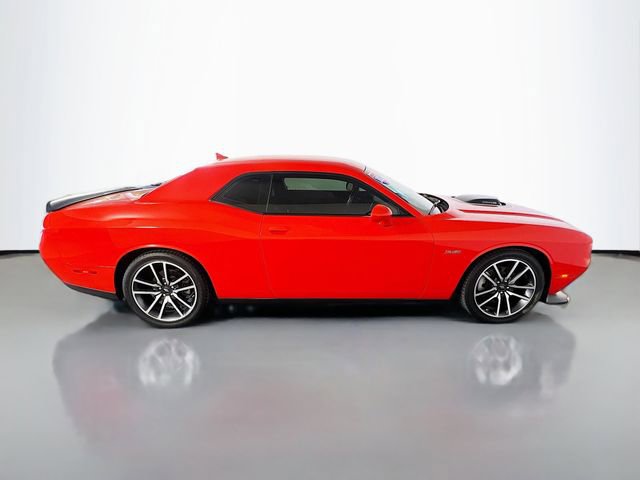 Used 2023 Dodge Challenger R/T w/ Plus Package RWD image 9