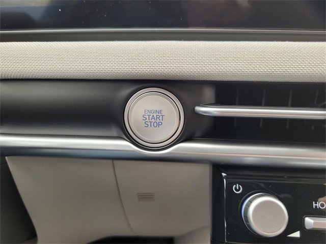 New 2025 Hyundai Tucson Limited image 20