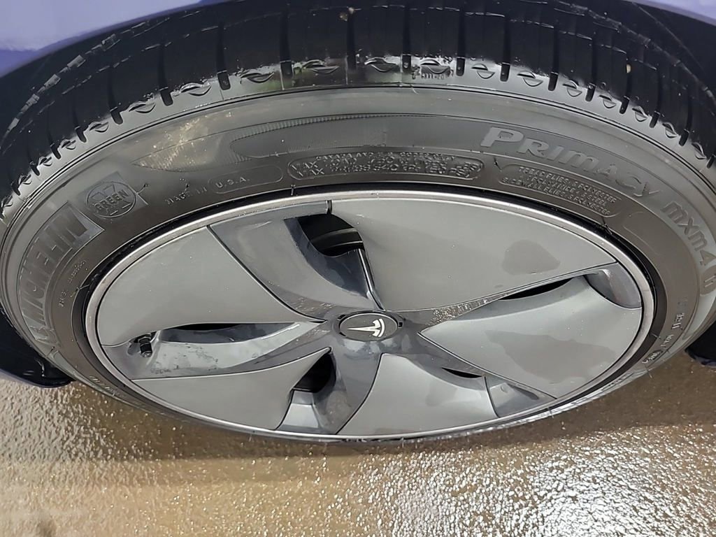 Used 2020 Tesla Model 3 Long Range image 4