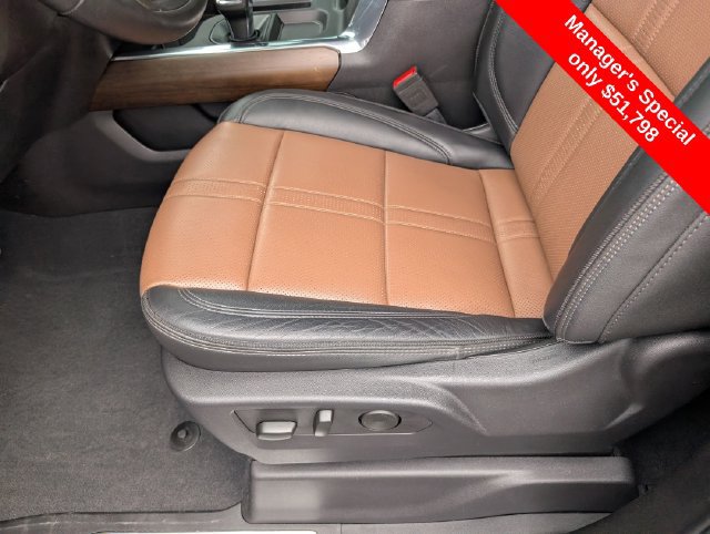 Used 2025 Chevrolet Silverado 1500 High Country w/ Technology Package AWD/4WD image 22