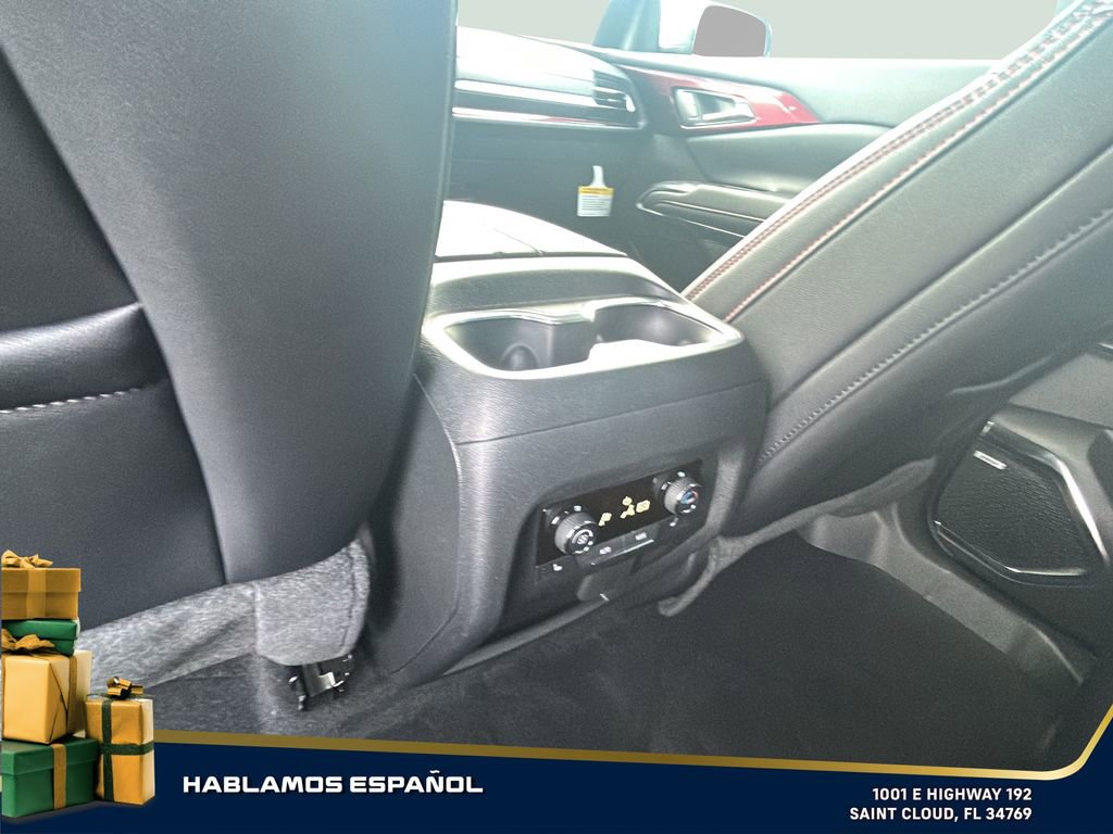 New 2026 Chevrolet Traverse RS image 24