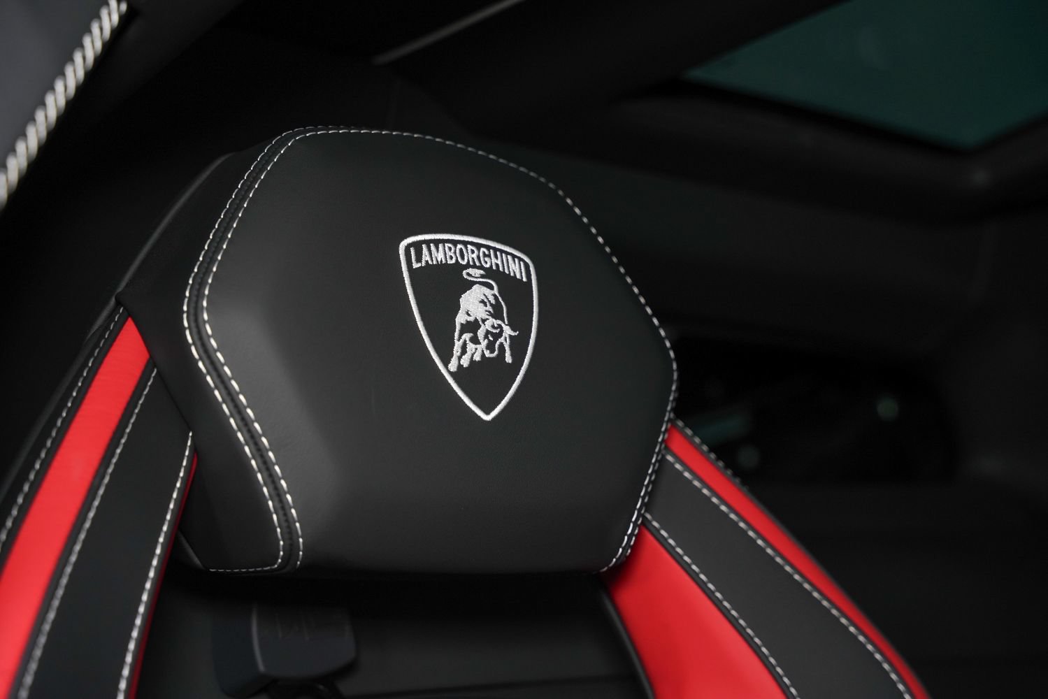 Used 2022 Lamborghini Aventador Countach AWD/4WD image 34