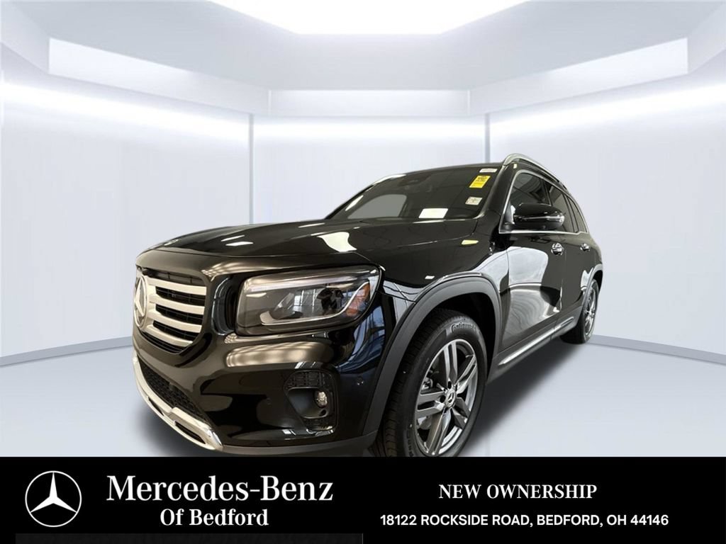 Used 2026 Mercedes-Benz GLB 250 4MATIC image 3