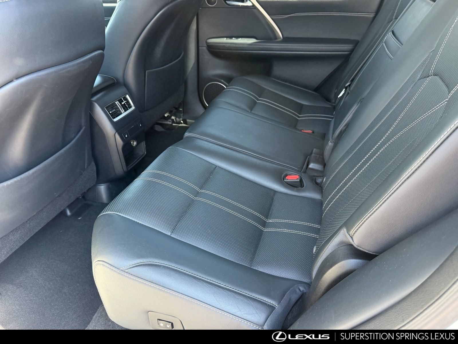 Used 2017 Lexus RX 450h AWD w/ Luxury Package image 17