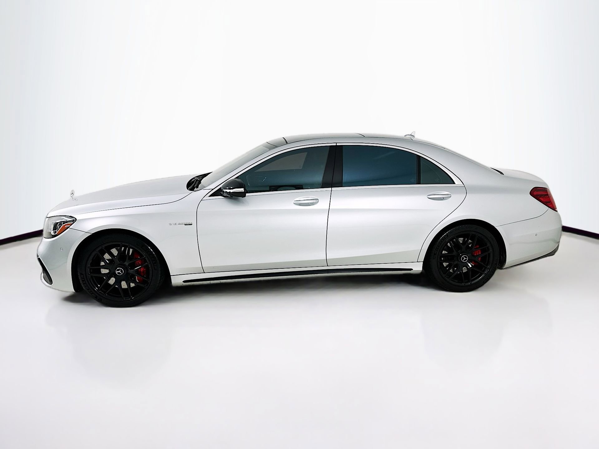 Used 2019 Mercedes-Benz S 63 AMG S 4MATIC Sedan image 5