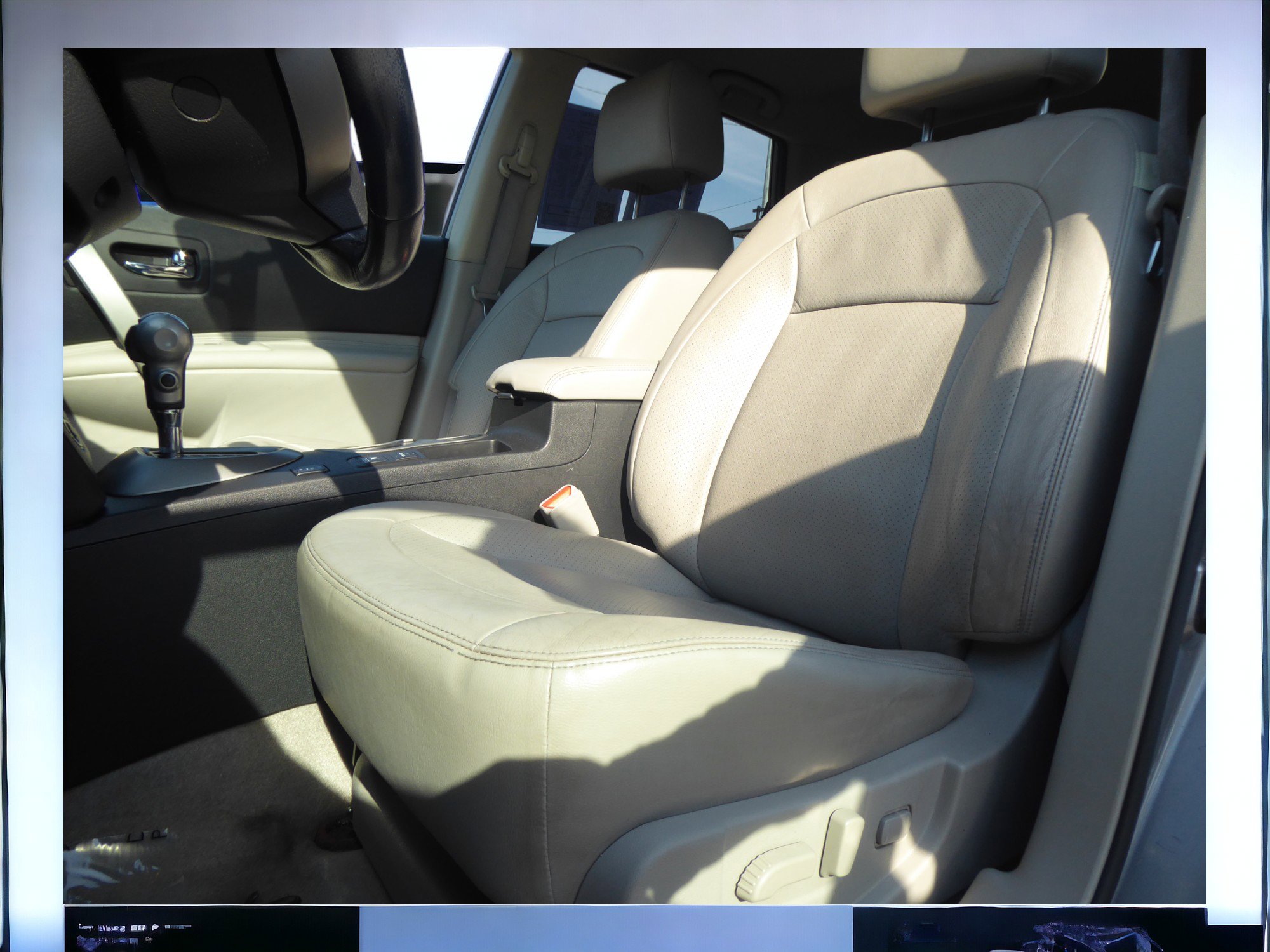 Used 2012 Nissan Rogue SL image 15