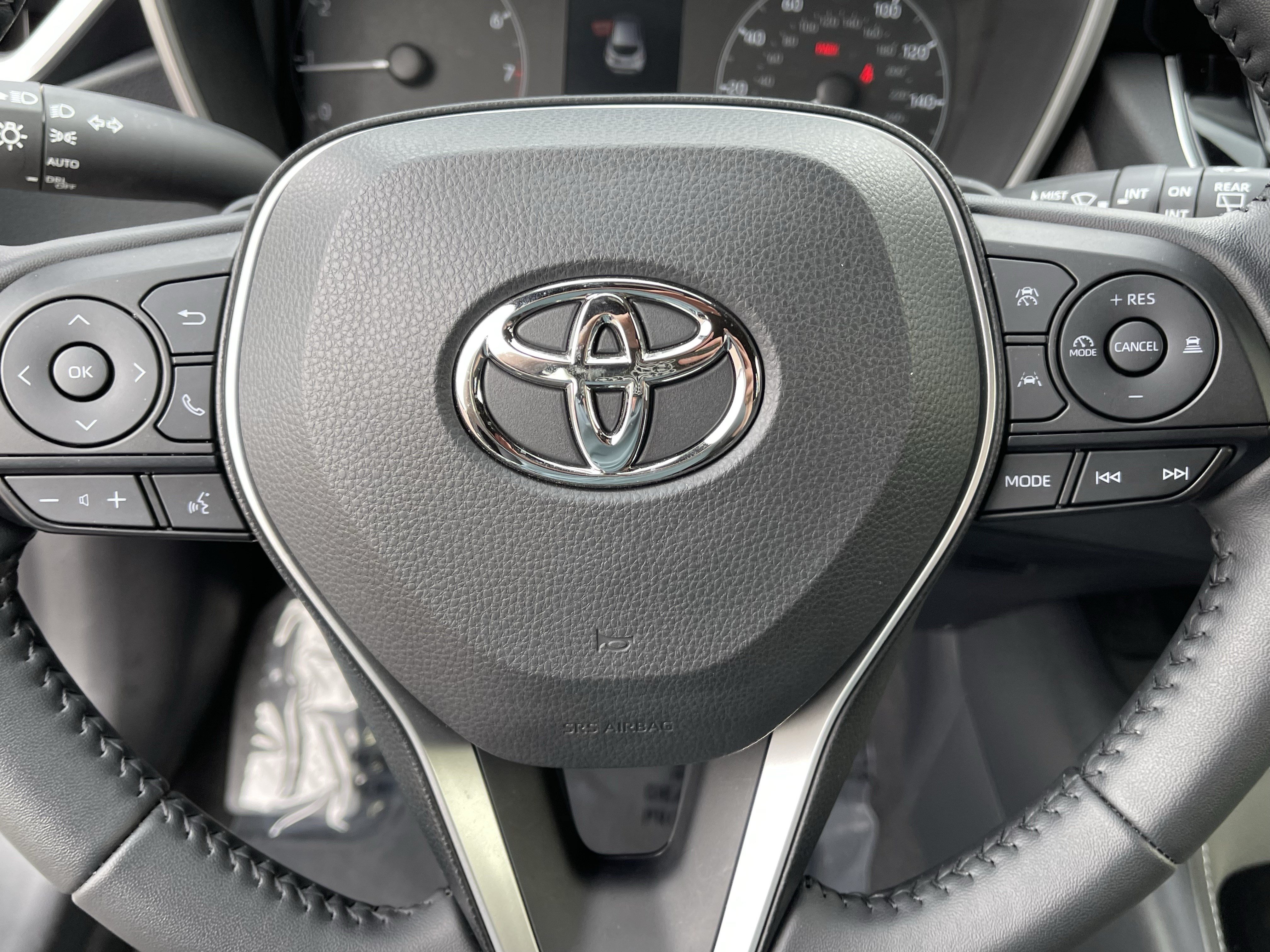 Used 2026 Toyota Corolla SE FWD image 18