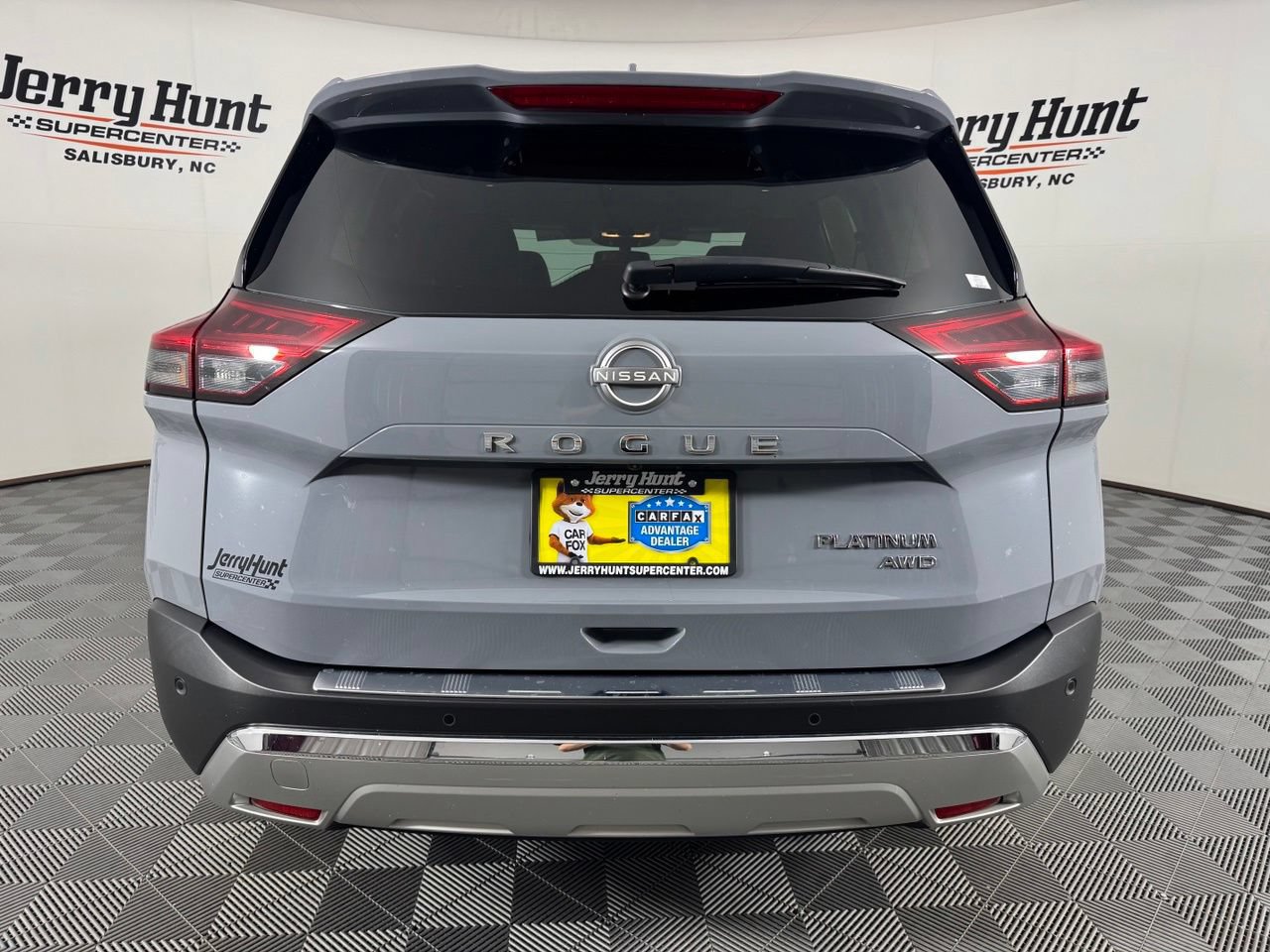 Used 2023 Nissan Rogue Platinum w/ Platinum Premium Package AWD/4WD image 22