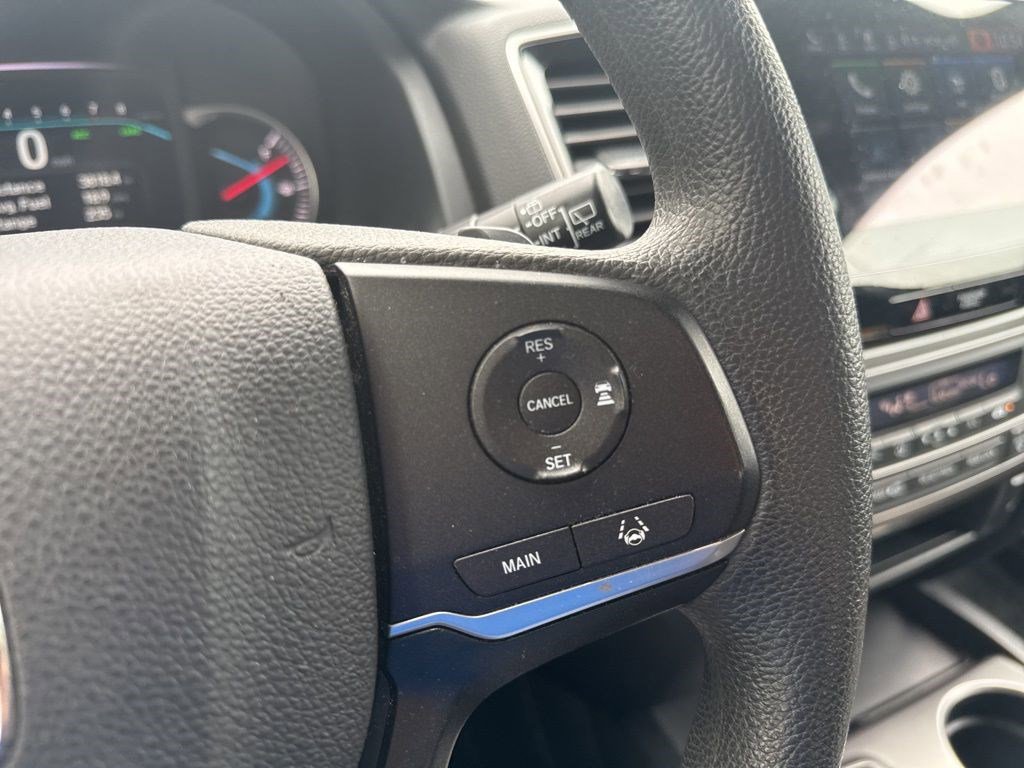 Used 2022 Honda Pilot Sport image 17