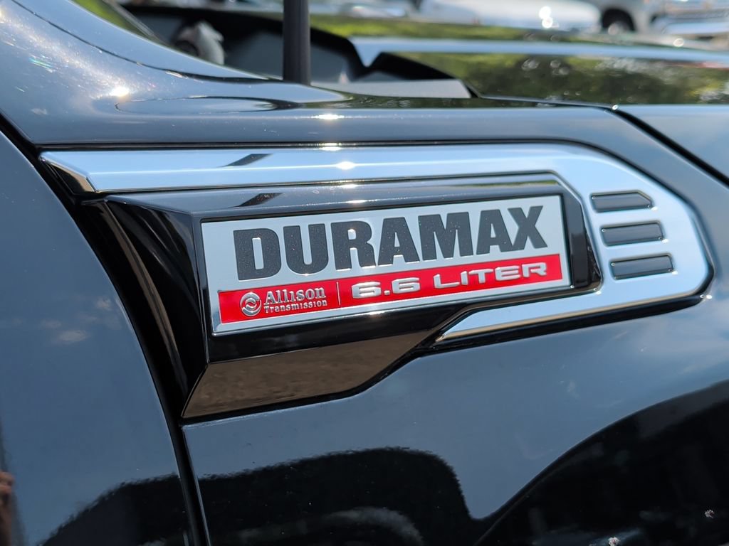 Used 2024 GMC Sierra 2500 SLT w/ SLT Premium Package AWD/4WD image 42