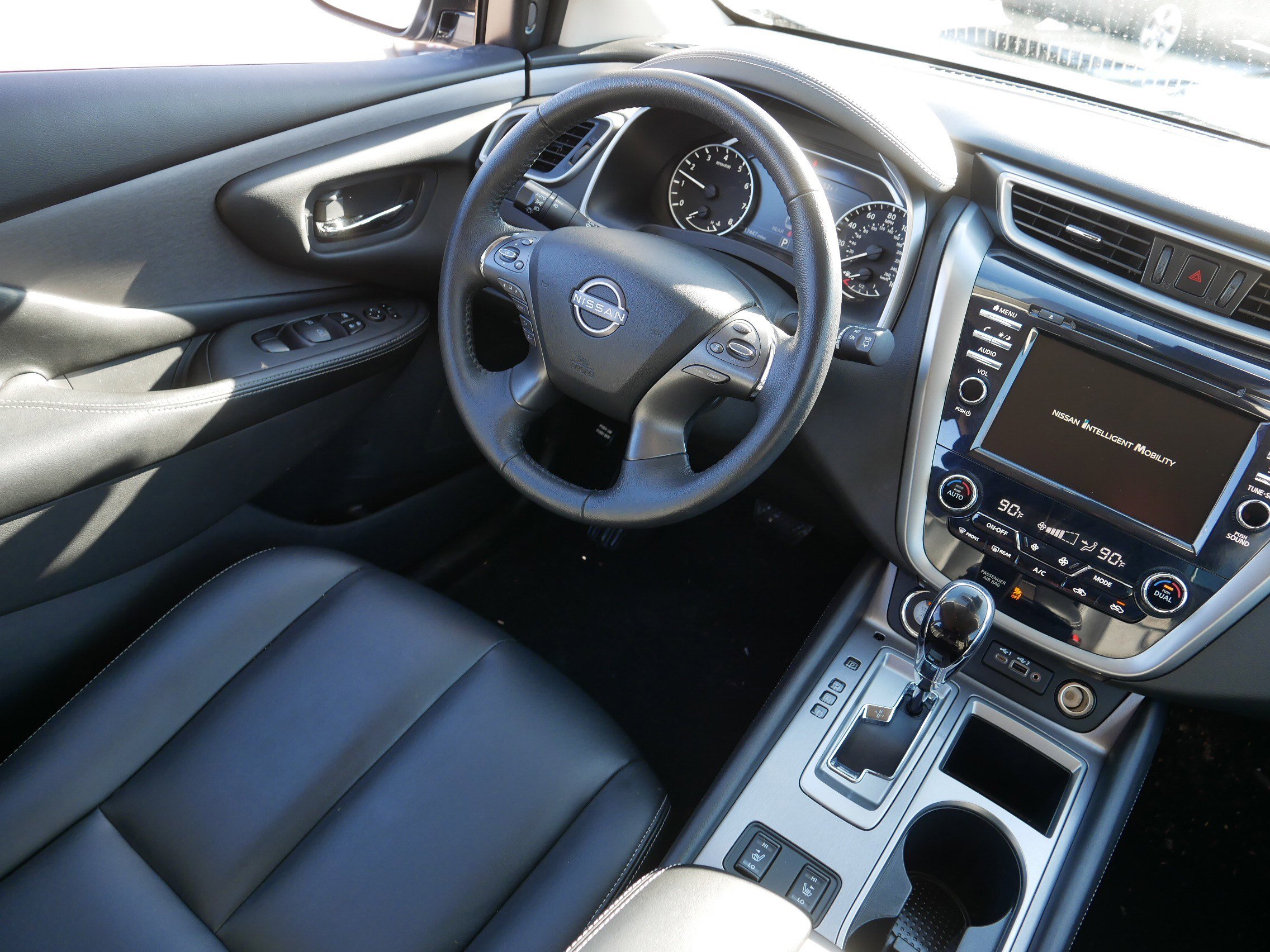 Certified 2024 Nissan Murano SV w/ SV Midnight Edition Package AWD/4WD image 9