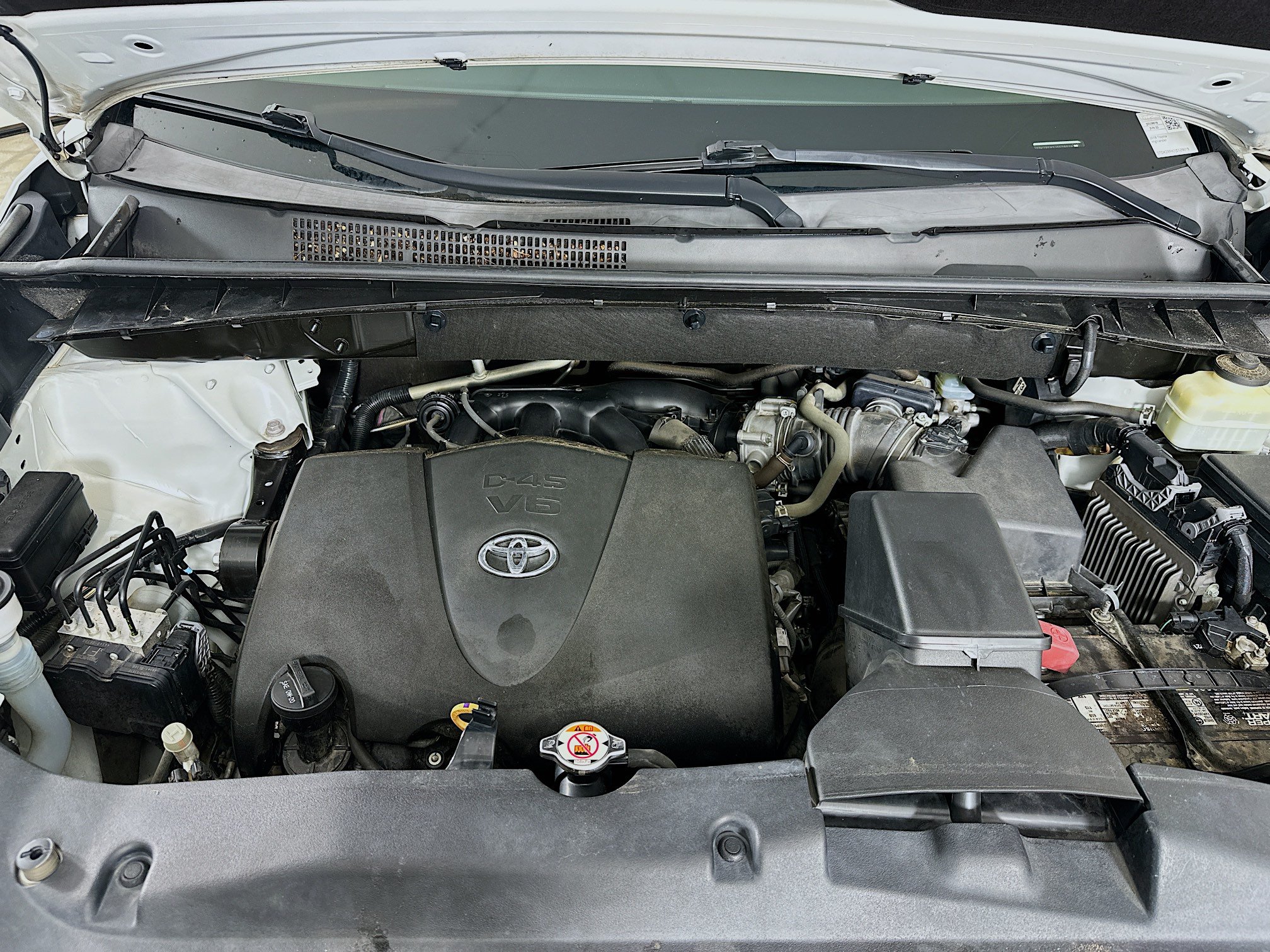 Used 2018 Toyota Highlander XLE FWD image 35
