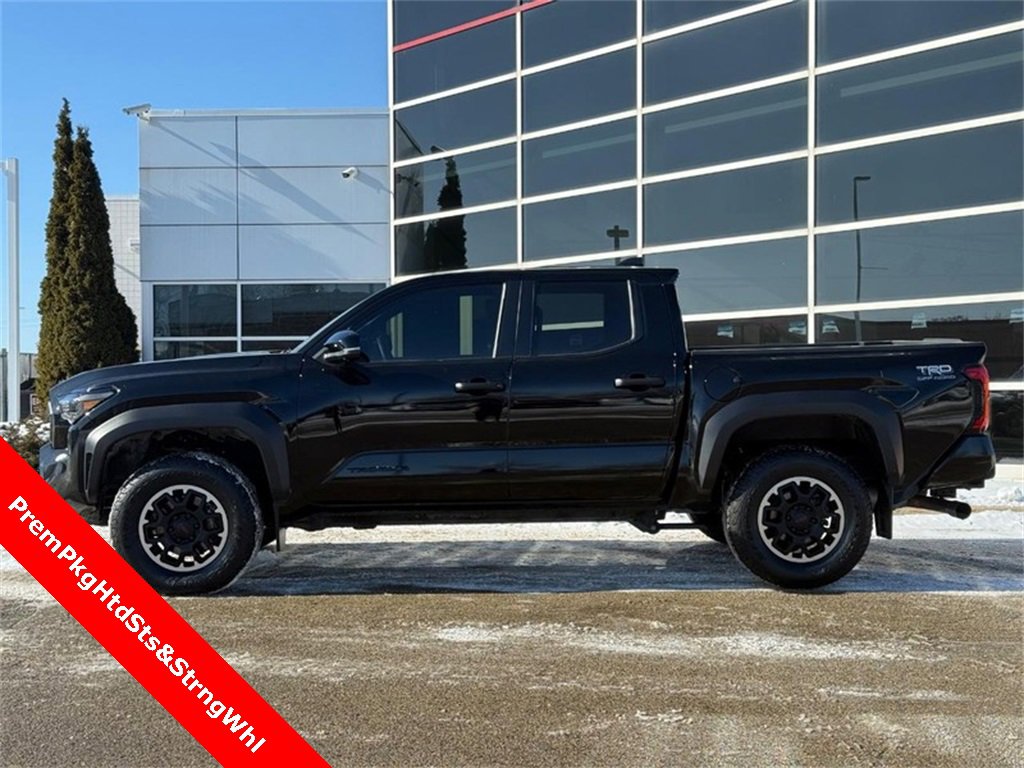 Used 2024 Toyota Tacoma TRD Sport image 7