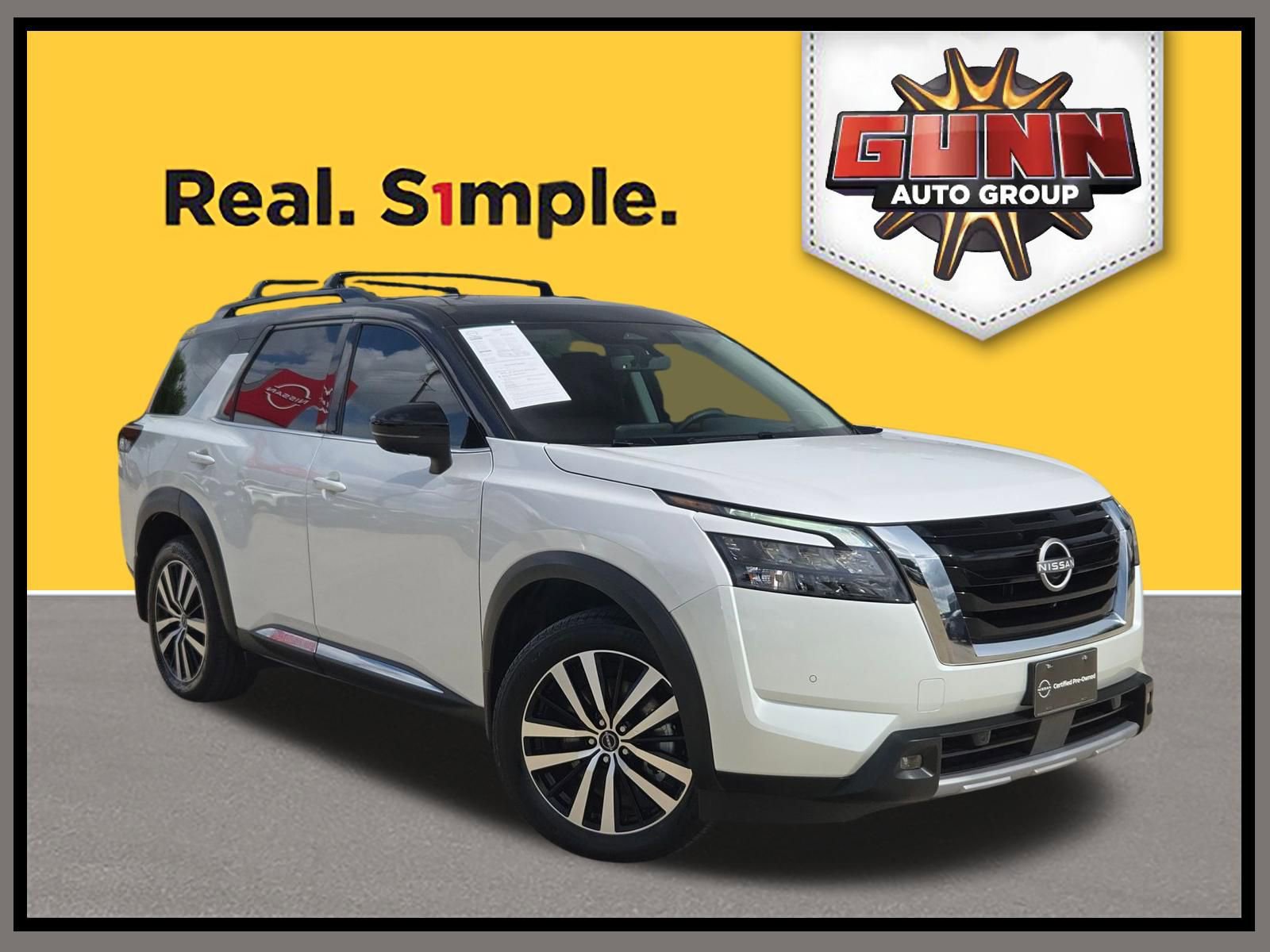 Certified 2025 Nissan Pathfinder Platinum w/ Cargo Package AWD/4WD image 1