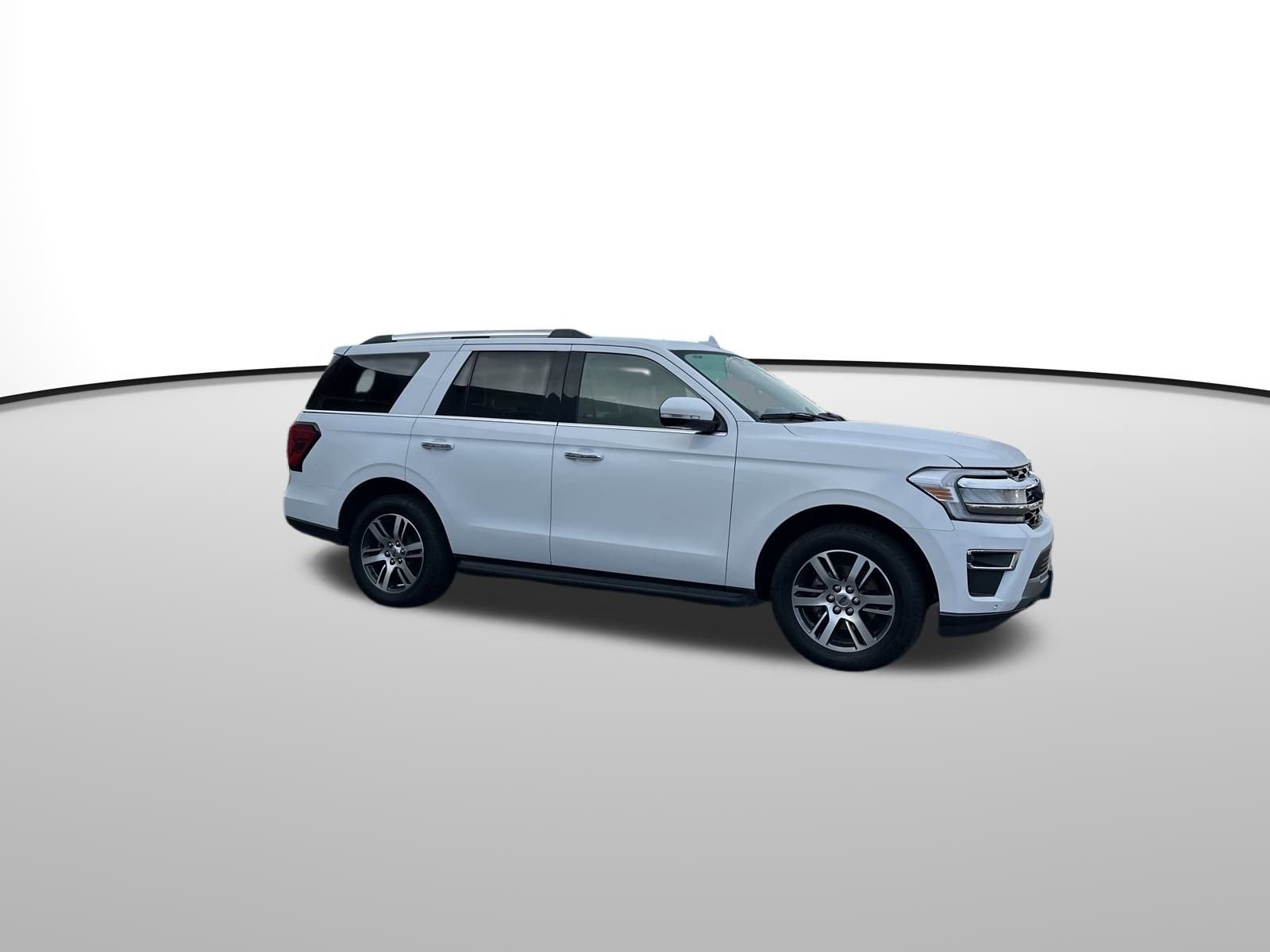Used 2024 Ford Expedition Limited image 7