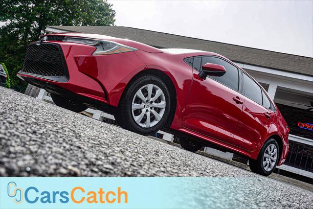 Used 2020 Toyota Corolla LE FWD image 4