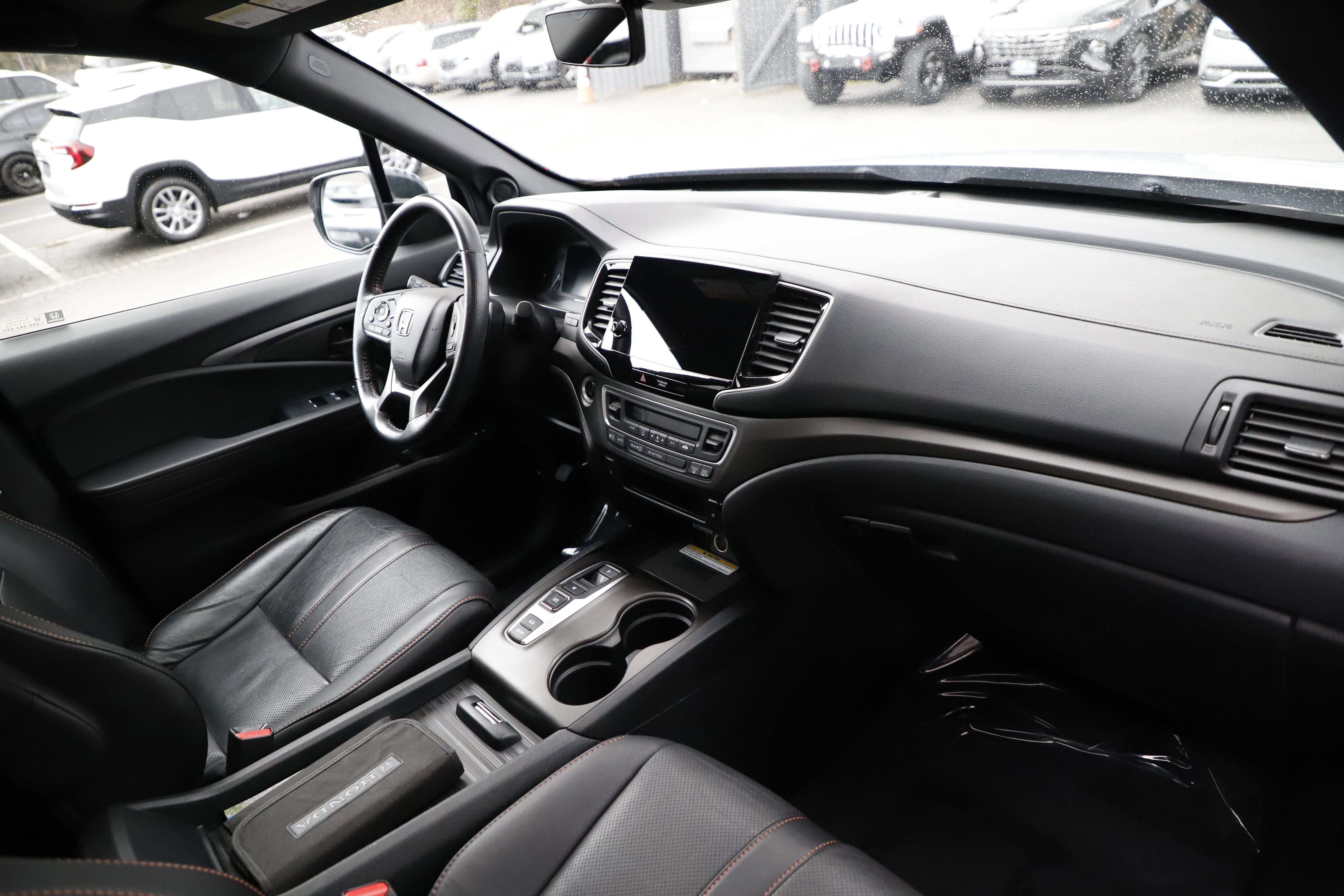 Used 2022 Honda Passport TrailSport image 12