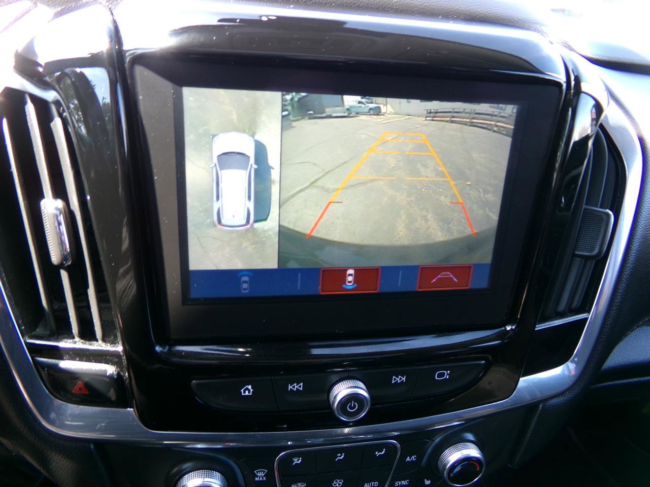 Used 2019 Chevrolet Traverse RS AWD/4WD image 22