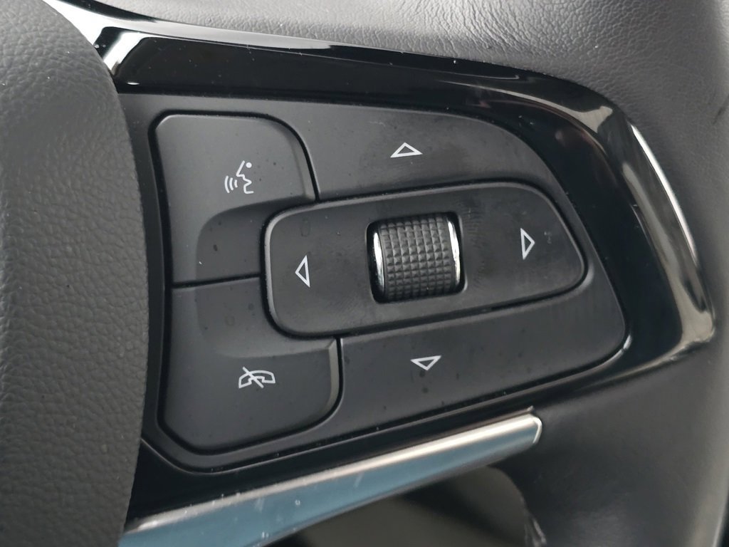 Used 2024 Buick Enclave Avenir image 17