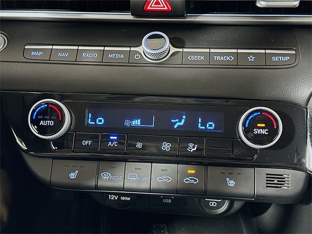 Used 2023 Hyundai Elantra Limited w/ Cargo Package image 19