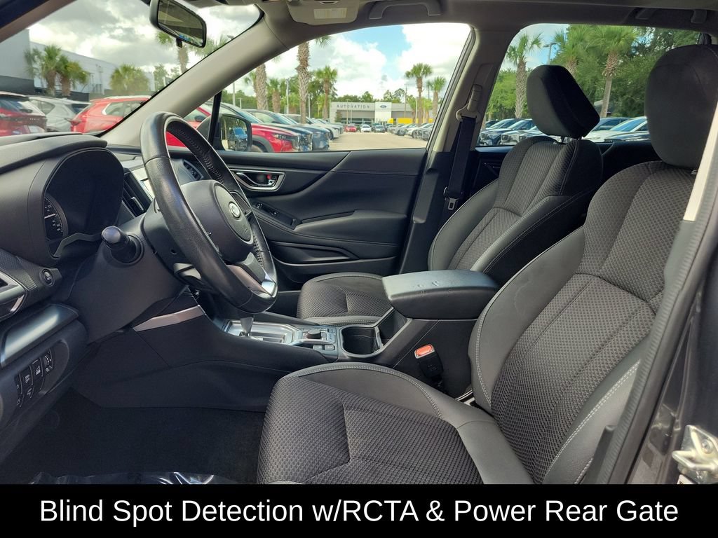 Used 2022 Subaru Forester Premium AWD/4WD image 2