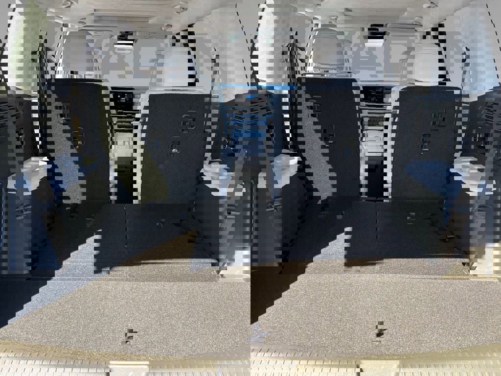 New 2025 Hyundai Santa Fe Calligraphy image 19