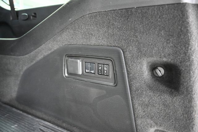 Used 2025 Cadillac Escalade ESV Sport Platinum w/ LPO, Floor Liner Package image 40