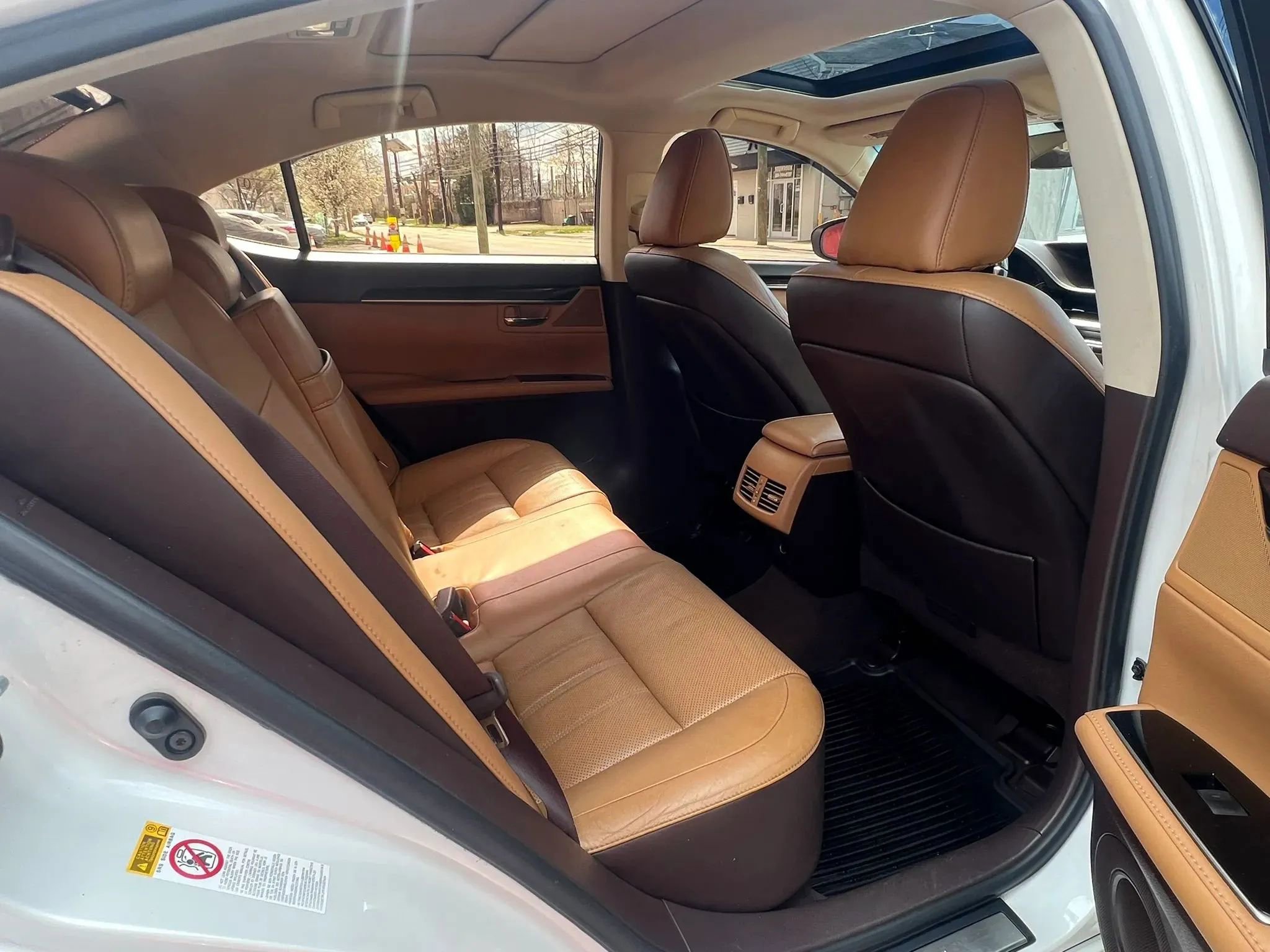 Used 2016 Lexus ES 350 FWD image 29