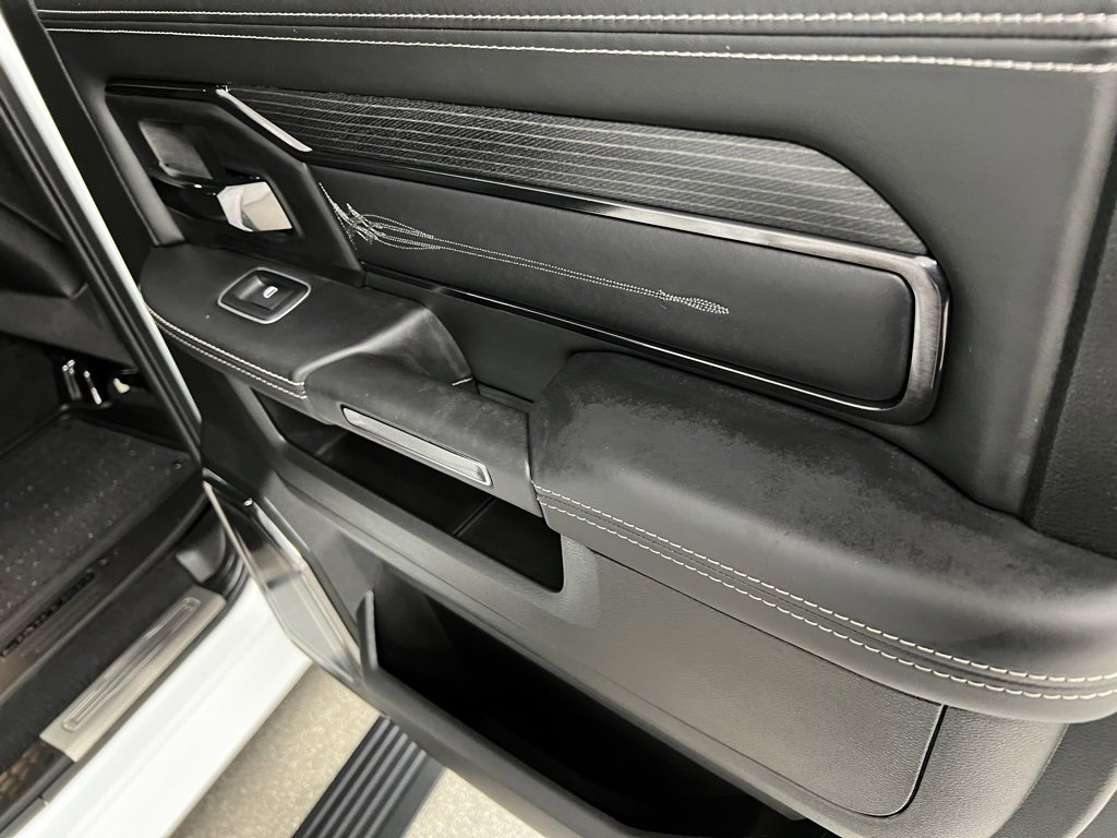Used 2024 RAM 2500 Limited image 62