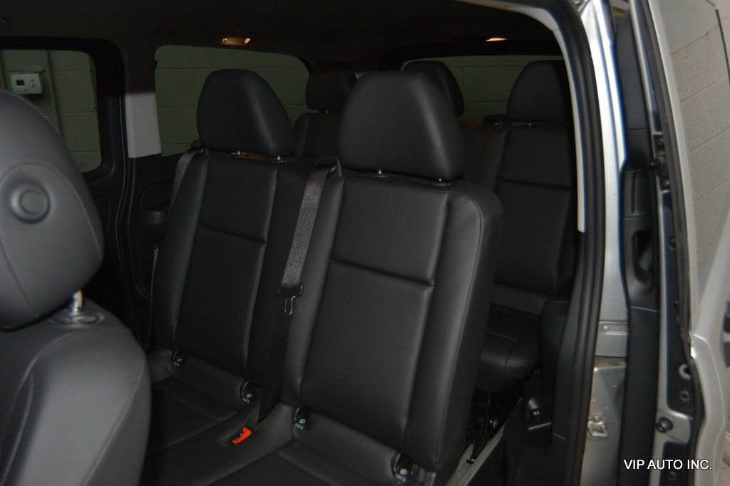 Used 2017 Mercedes-Benz Metris Passenger image 23