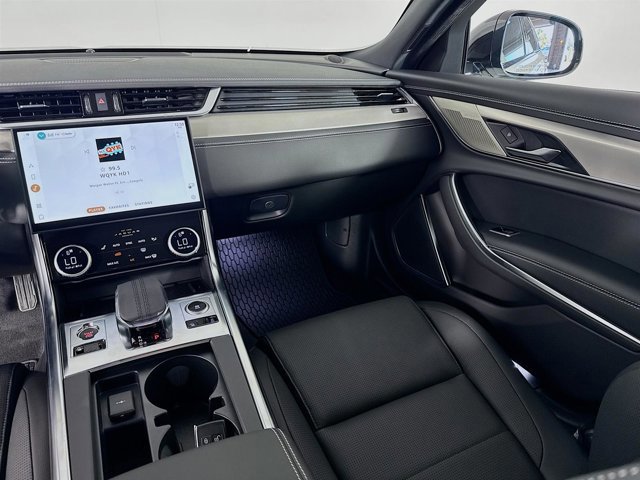 New 2024 Jaguar XF R-Dynamic SE image 26