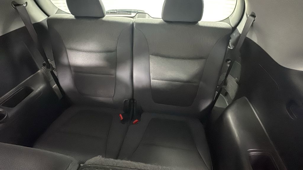 Used 2013 Kia Sorento LX w/ Third Row Pkg image 15
