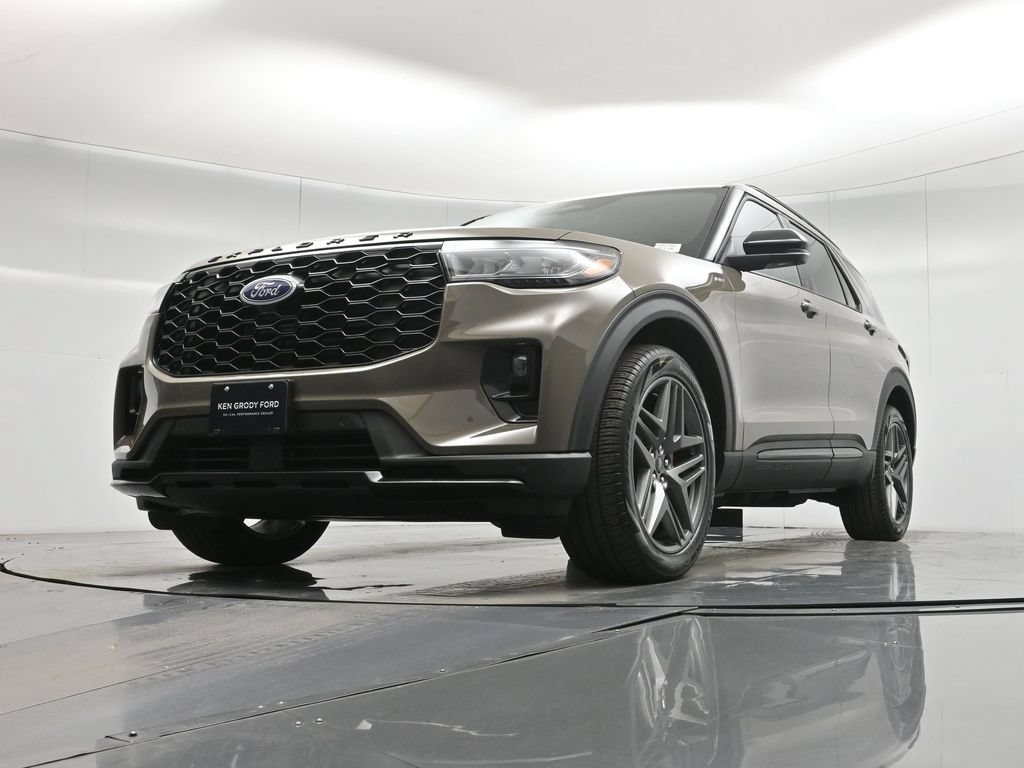 New 2026 Ford Explorer ST-Line w/ ST-Line Street Pack AWD/4WD image 47