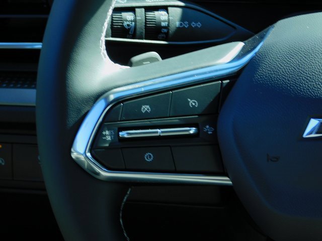 New 2026 Chevrolet Traverse LT w/ Midnight/Sport Edition image 18