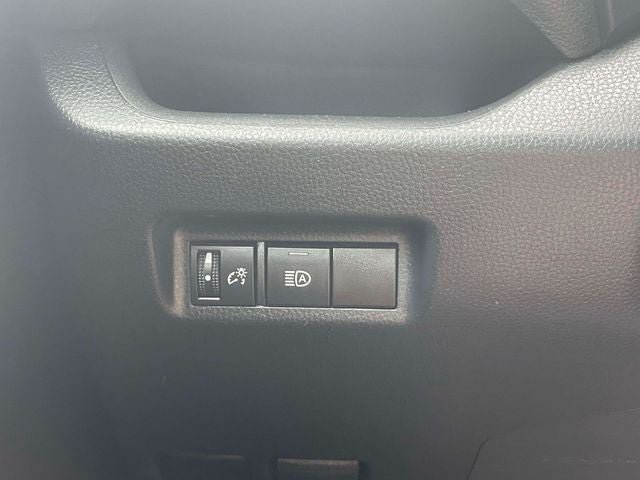 Certified 2021 Toyota RAV4 XLE AWD/4WD image 23