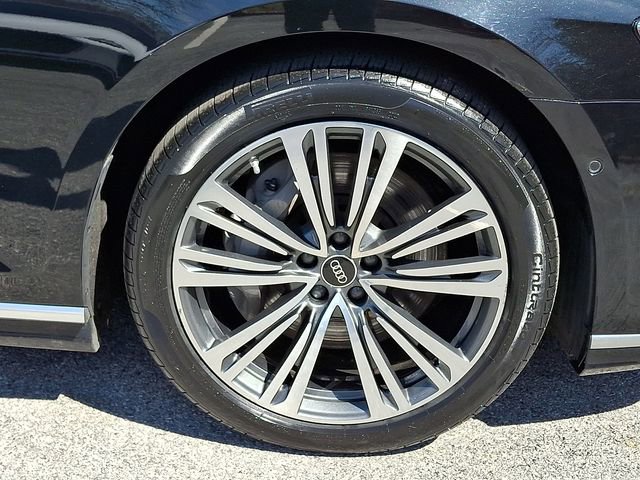 Used 2023 Audi A8 L 3.0T w/ Comfort Plus Package image 8