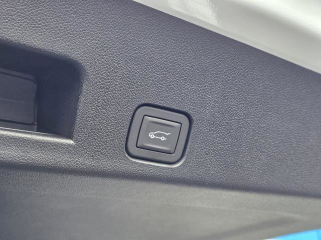 New 2026 GMC Acadia Elevation w/ Black Edition image 9