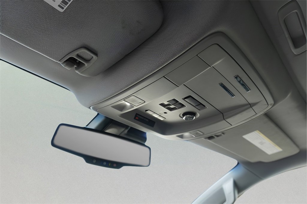 Used 2020 Chevrolet Suburban Premier w/ Premier 6.2L Value Package image 27