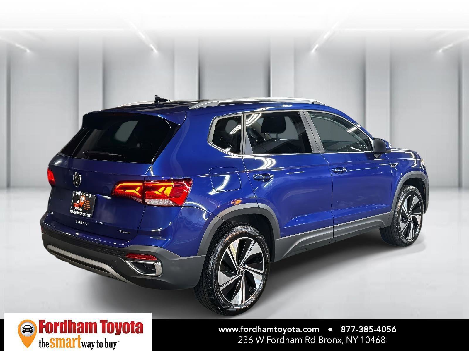 Used 2024 Volkswagen Taos SE image 6